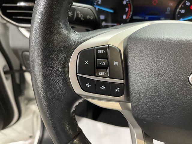 Photo of 2021 Oxford White Ford Explorer