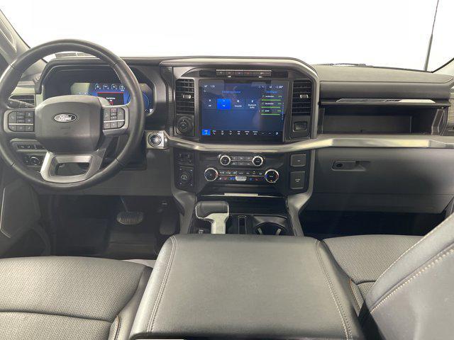 Photo of 2024 Star White Metallic Tri-Coat Ford F-150