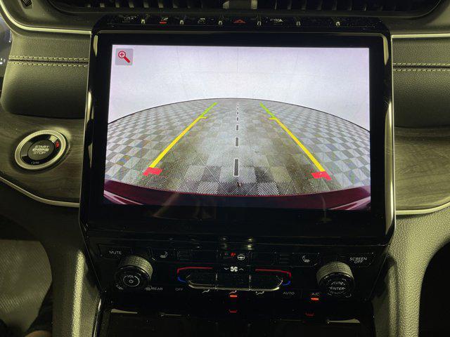 Photo of 2023 Velvet Red Pearlcoat Jeep Grand Cherokee