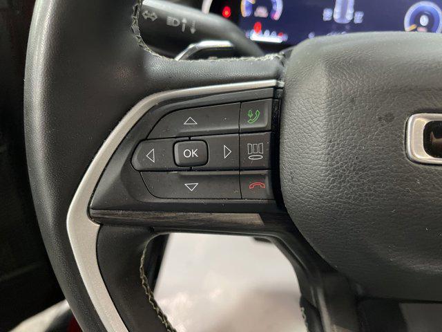 Photo of 2023 Velvet Red Pearlcoat Jeep Grand Cherokee