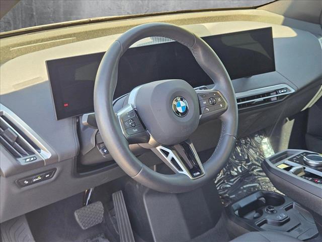 Photo of 2025 Oxide Grey Metallic BMW iX