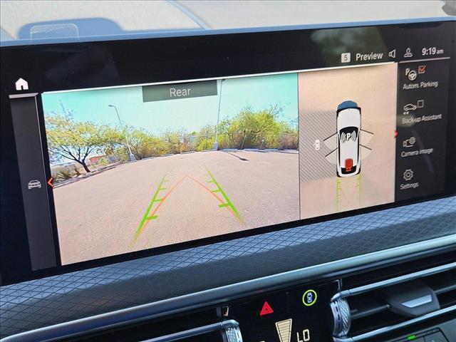 Photo of 2025 Alpine White BMW X4