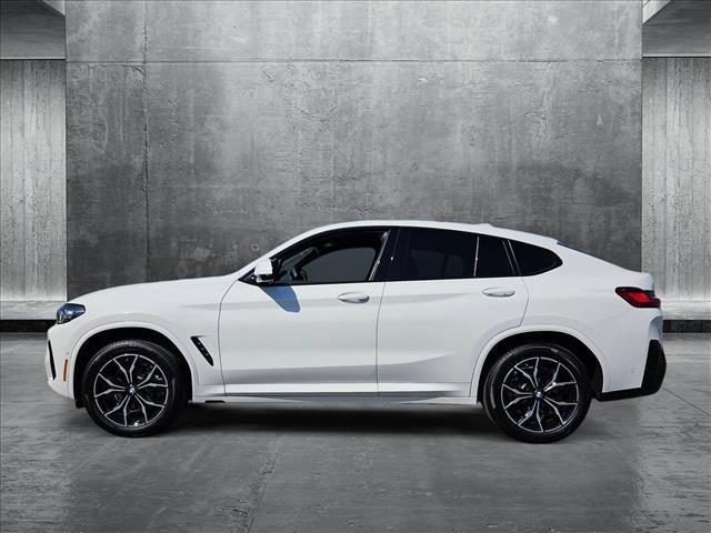 Photo of 2025 Alpine White BMW X4