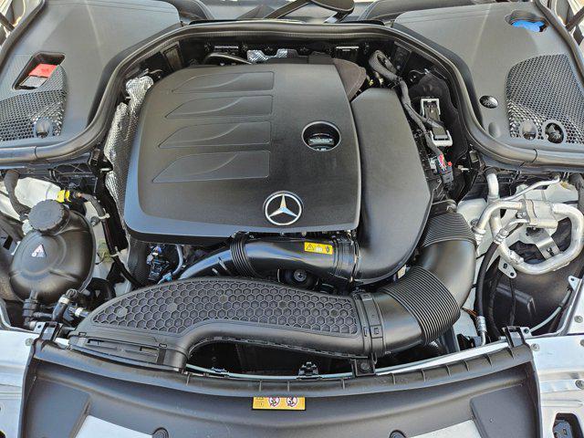 Photo of 2022 Polar White Mercedes-Benz E-Class