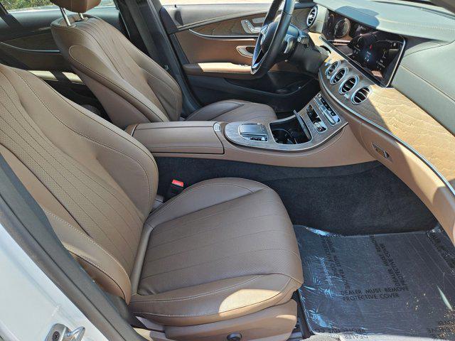 Photo of 2022 Polar White Mercedes-Benz E-Class