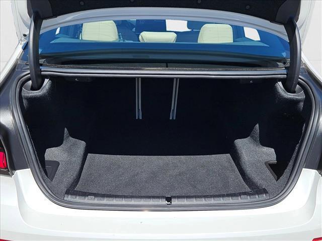 Photo of 2023 Mineral White Metallic BMW 530