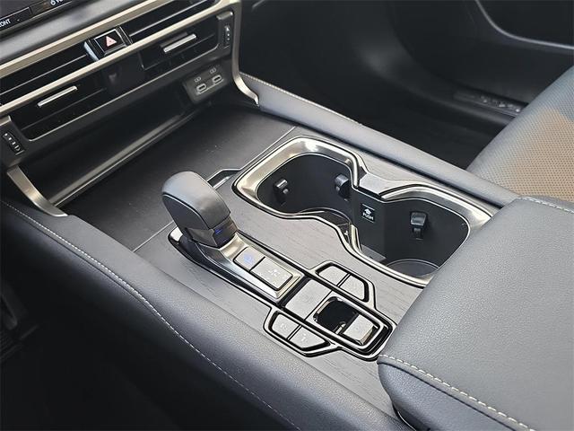 Photo of 2023 Iridium Lexus RX 350