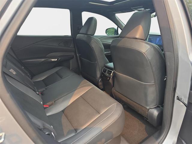 Photo of 2023 Iridium Lexus RX 350