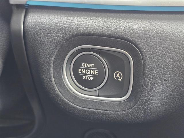 Photo of 2024 Black Mercedes-Benz GLE 350