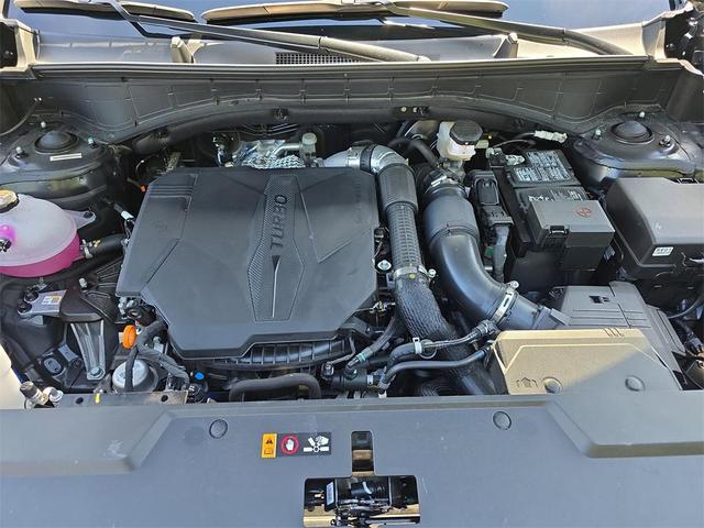 Photo of 2024 Phantom Black Hyundai SANTA FE