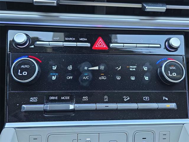 Photo of 2024 Phantom Black Hyundai SANTA FE