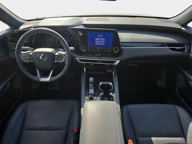 Photo of 2023 Eminent White Pearl Lexus RX 350