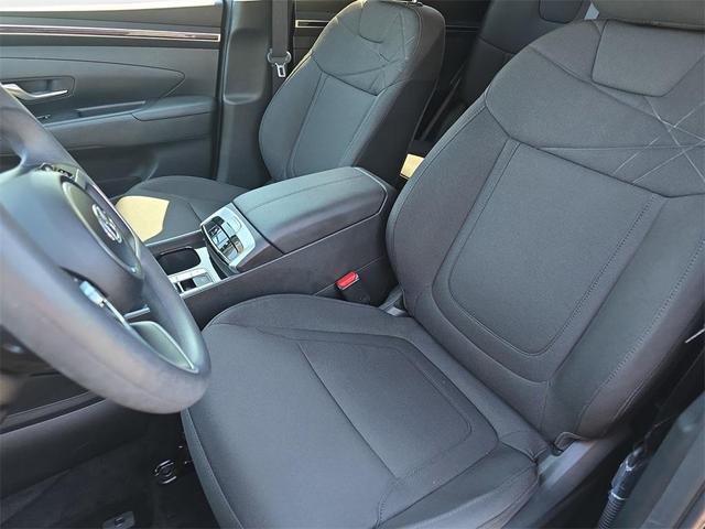 Photo of 2022 Phantom Black Hyundai TUCSON