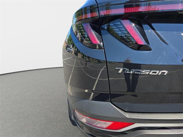 Photo of 2022 Phantom Black Hyundai TUCSON