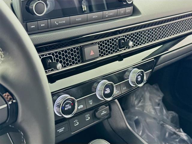 Photo of 2026 Urban Gray Pearl Honda Civic