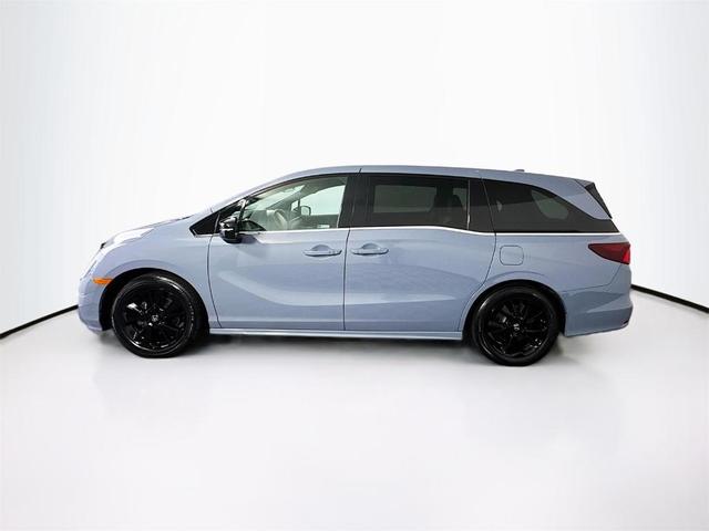 Photo of 2023 Sonic Gray Pearl Honda Odyssey