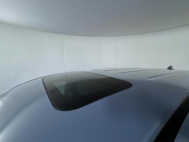 Photo of 2023 Sonic Gray Pearl Honda Odyssey