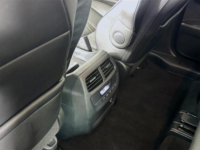Photo of 2022 Crystal Black Pearl Honda Pilot