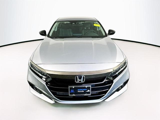 Photo of 2022 Lunar Silver Metallic Honda Accord