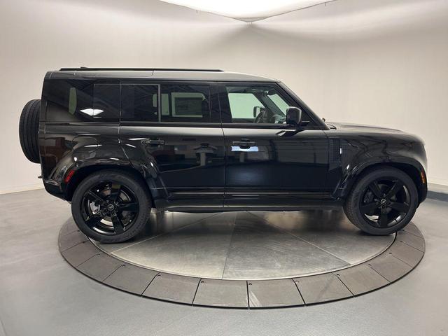 Photo of 2025 Santorini Black Metallic Land Rover Defender
