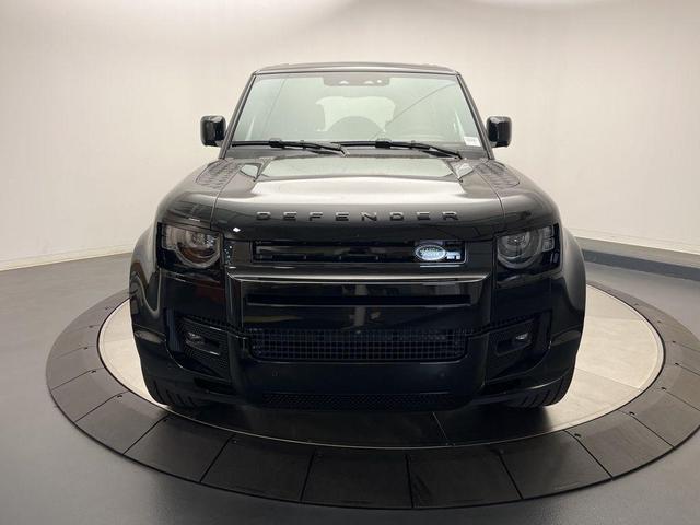 Photo of 2025 Santorini Black Metallic Land Rover Defender