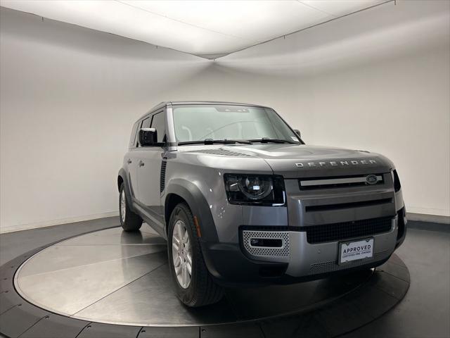 Photo of 2021 Eiger Gray Metallic Land Rover Defender