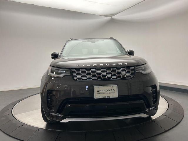Photo of 2023 Gray Land Rover Discovery