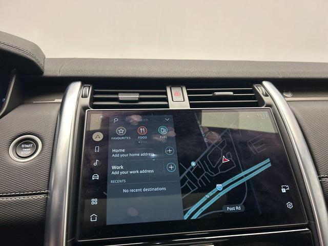 Photo of 2023 Gray Land Rover Discovery