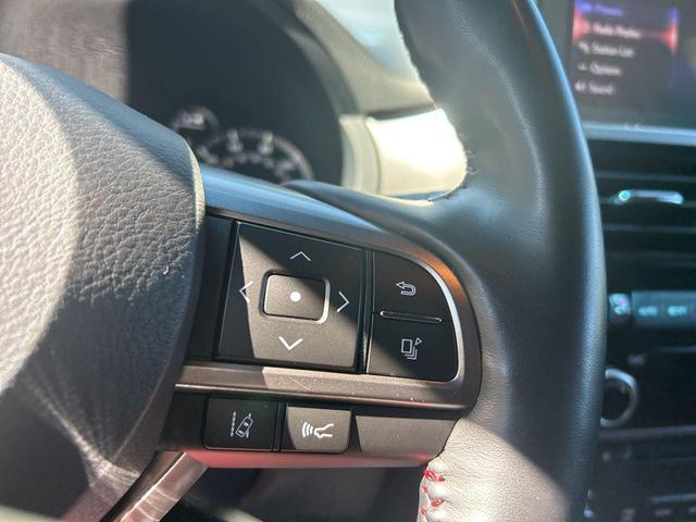 Photo of 2022 White Lexus GX 460