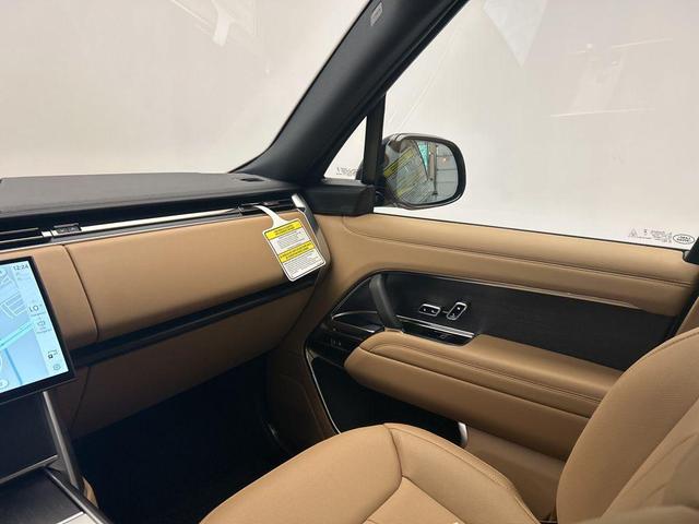 Photo of 2025 Belgravia Green Metallic Land Rover Range Rover
