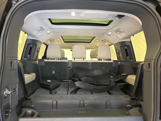 Photo of 2024 Santorini Black Metallic Land Rover Defender