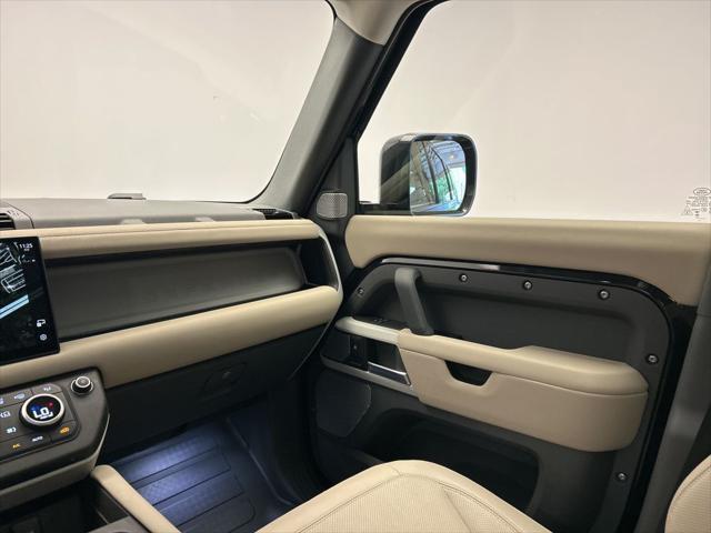 Photo of 2024 Santorini Black Metallic Land Rover Defender
