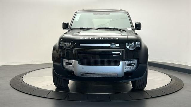 Photo of 2025 Santorini Black Metallic Land Rover Defender