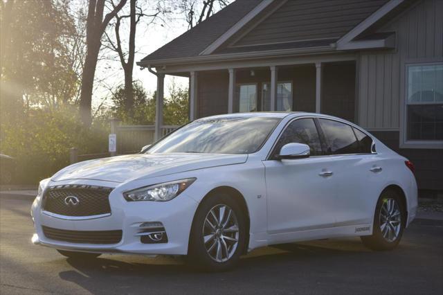 2015 Infiniti Q50