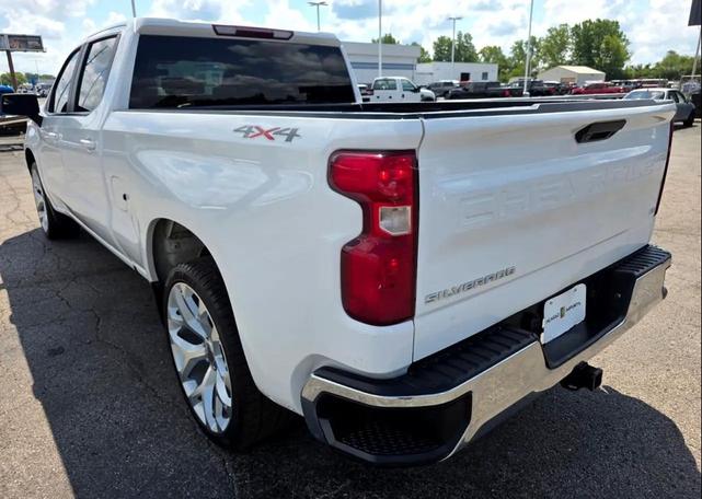 Photo of 2019 White Chevrolet Silverado 1500
