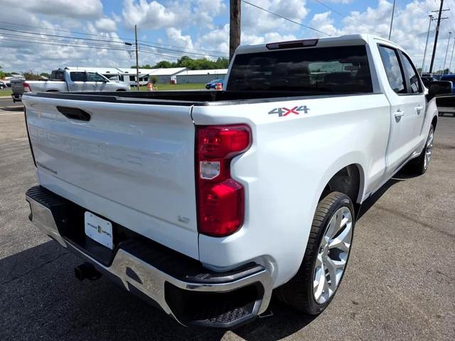 Photo of 2019 White Chevrolet Silverado 1500