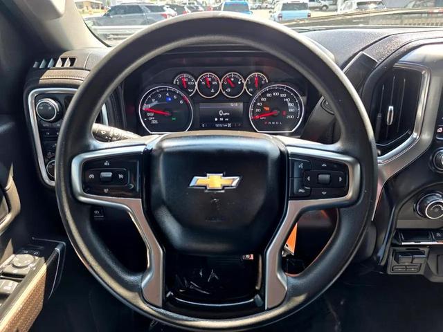 Photo of 2019 White Chevrolet Silverado 1500