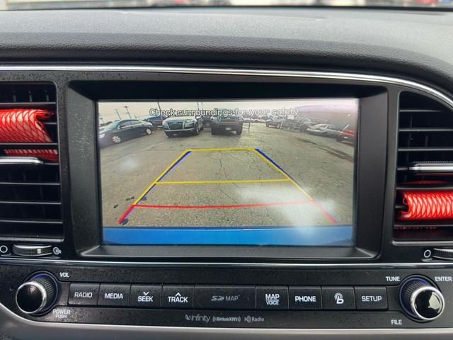 Photo of 2017 Electric Blue Hyundai ELANTRA
