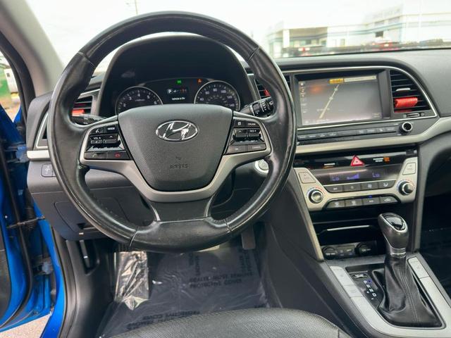 Photo of 2017 Electric Blue Hyundai ELANTRA