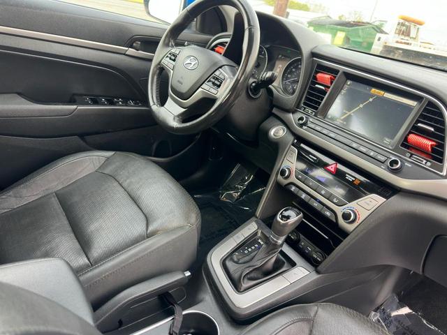 Photo of 2017 Electric Blue Hyundai ELANTRA