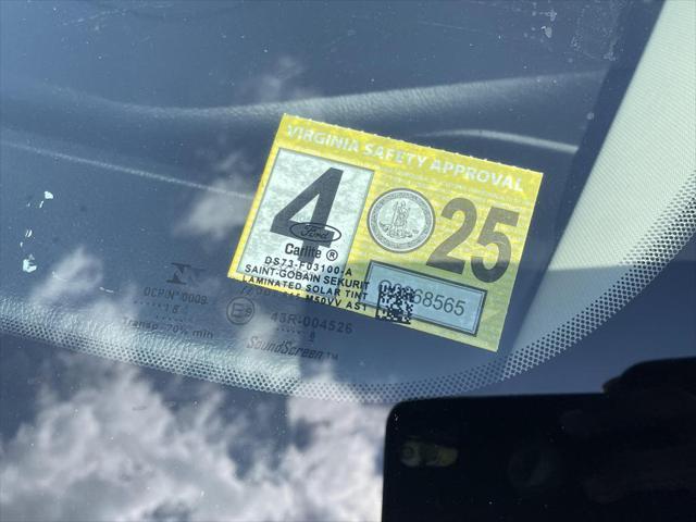 Photo of 2018 Blue Ford Fusion