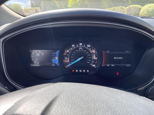 Photo of 2018 Blue Ford Fusion