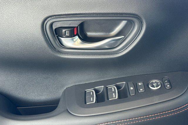 Photo of 2026 Boost Blue Pearl Honda HR-V