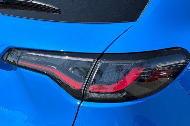 Photo of 2026 Boost Blue Pearl Honda HR-V