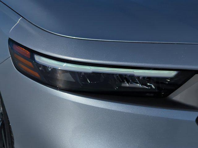 Photo of 2025 Solar Silver Metallic Honda Accord Hybrid