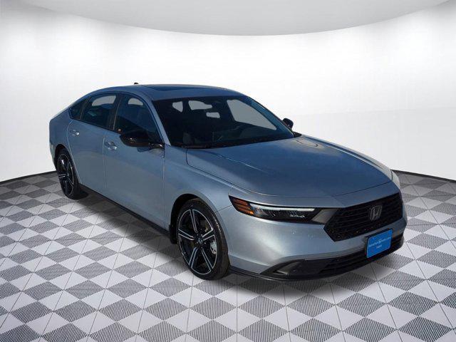 Photo of 2025 Solar Silver Metallic Honda Accord Hybrid