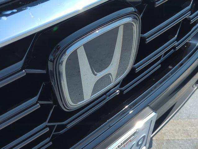 Photo of 2025 Black Honda CR-V
