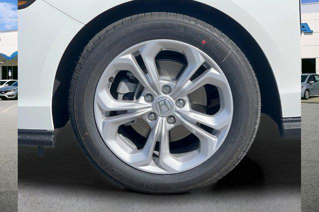 Photo of 2025 Platinum White Pearl Honda Accord