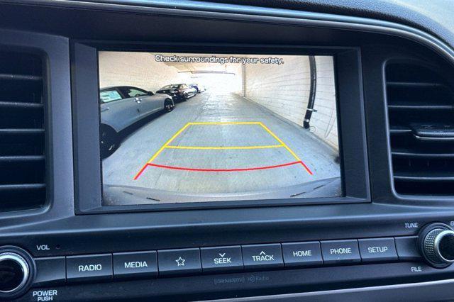 Photo of 2020 Stellar Silver Hyundai ELANTRA