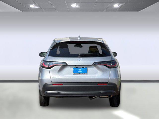Photo of 2026 Solar Silver Metallic Honda HR-V